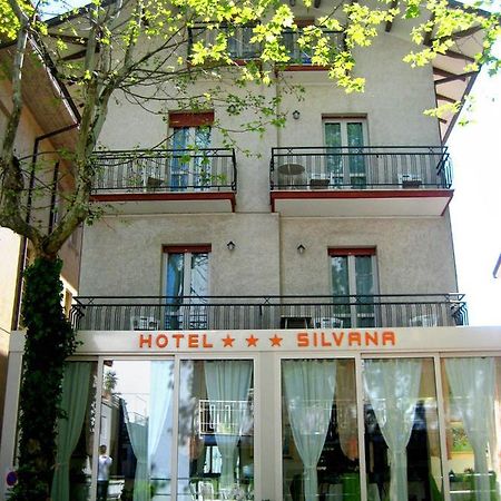 Hotel Silvana Cattolica Exterior photo